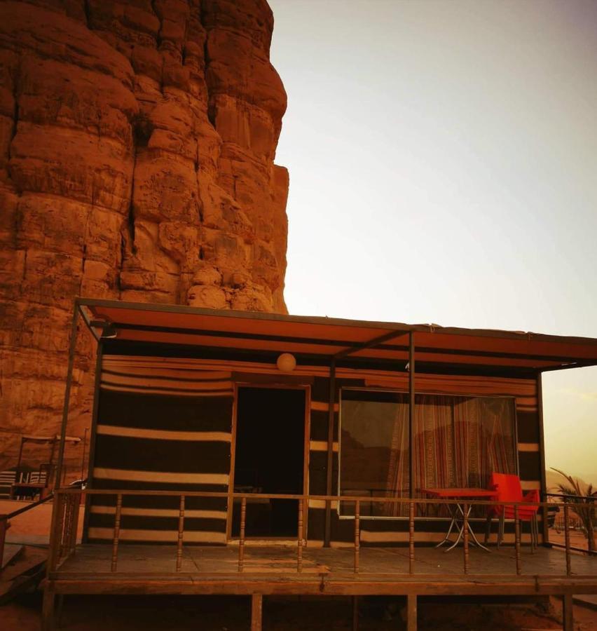 Moon Night Camp Hotel Wadi Rum Exterior foto