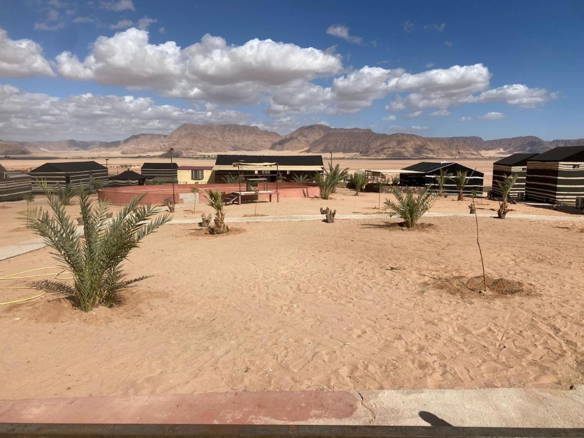 Moon Night Camp Hotel Wadi Rum Exterior foto